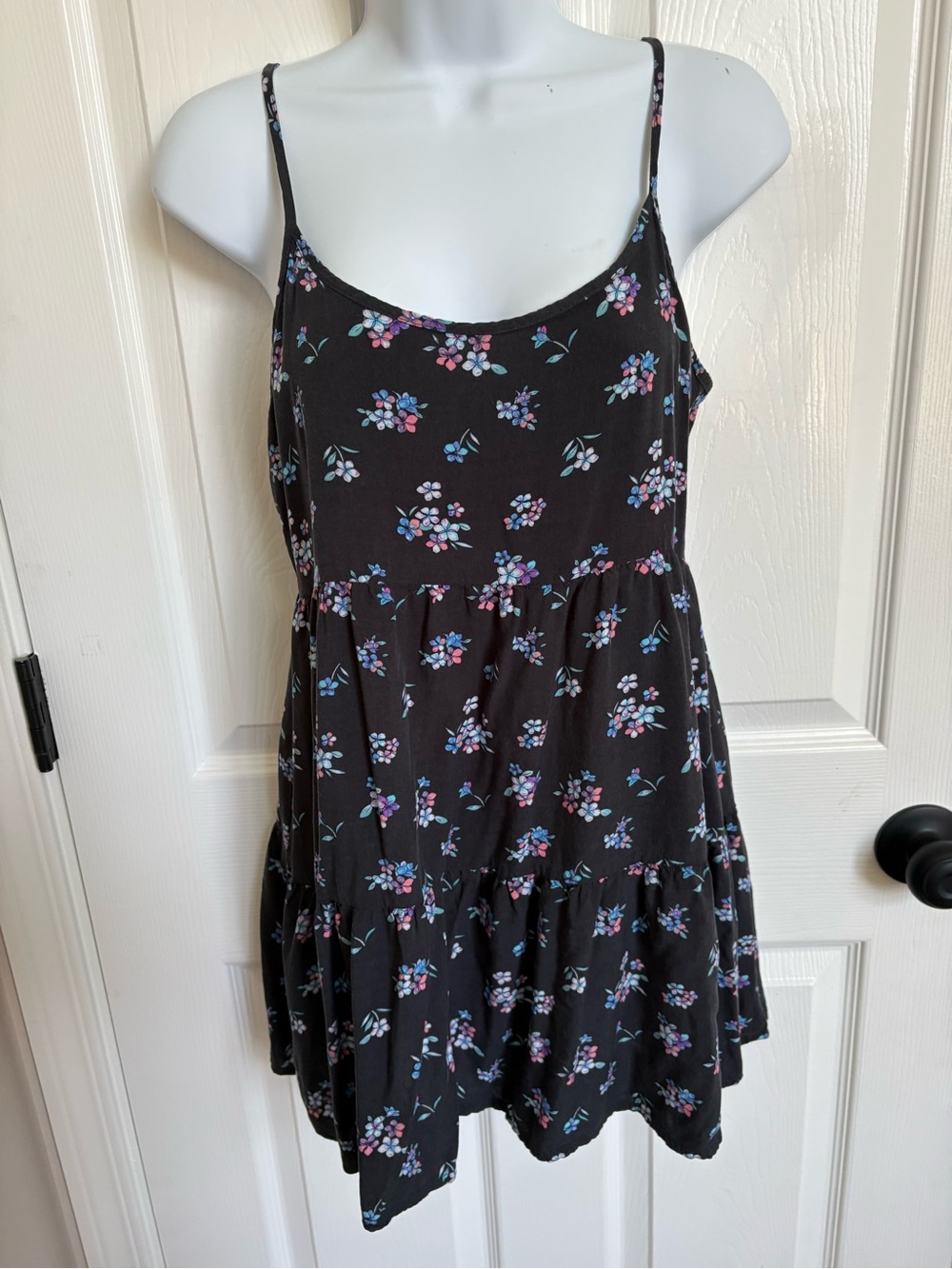 American Eagle Outfitters Black Floral Smocked Strap Dress